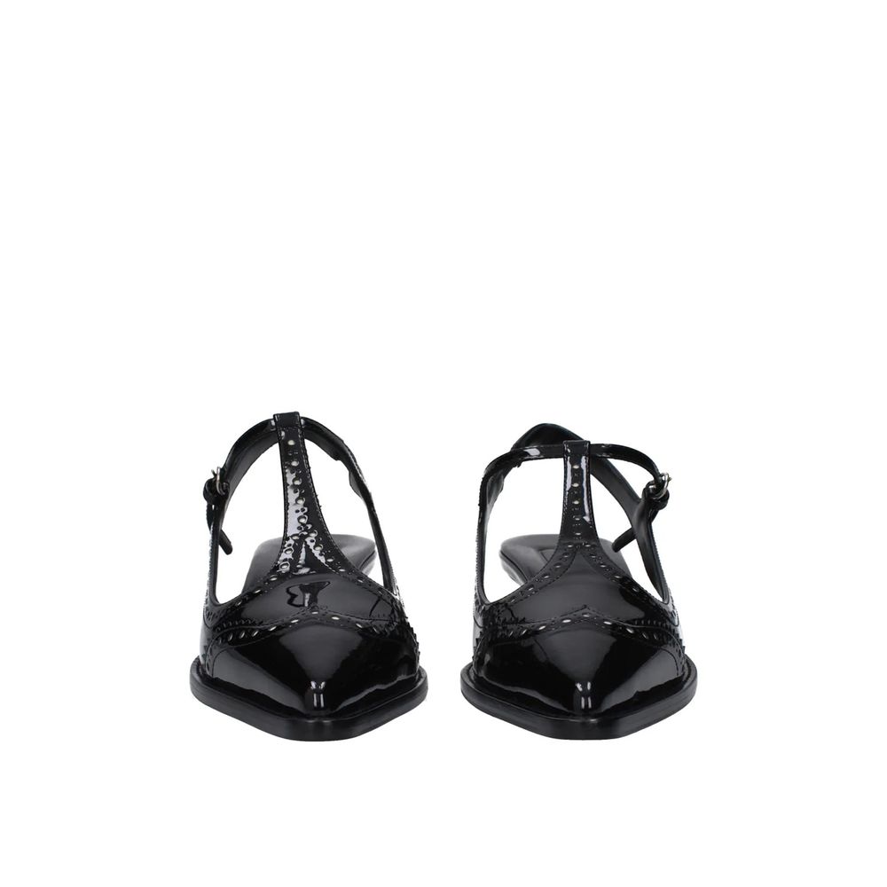 Кожени обувки с каишка презрамка Miu Miu